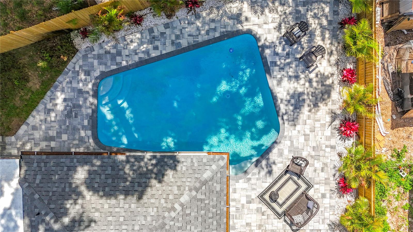 Image 40 of 46 For 910 Alcazar Way S