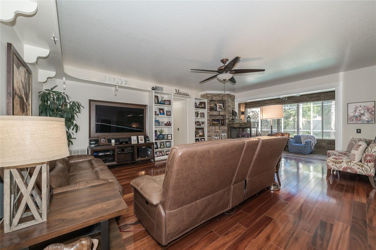 Image 21 of 94 For 10408 Riverburn Drive