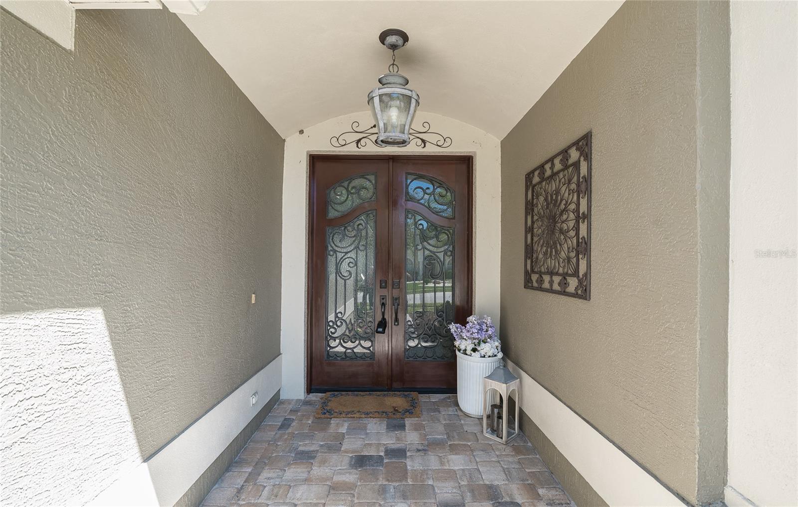 Image 3 of 94 For 10408 Riverburn Drive