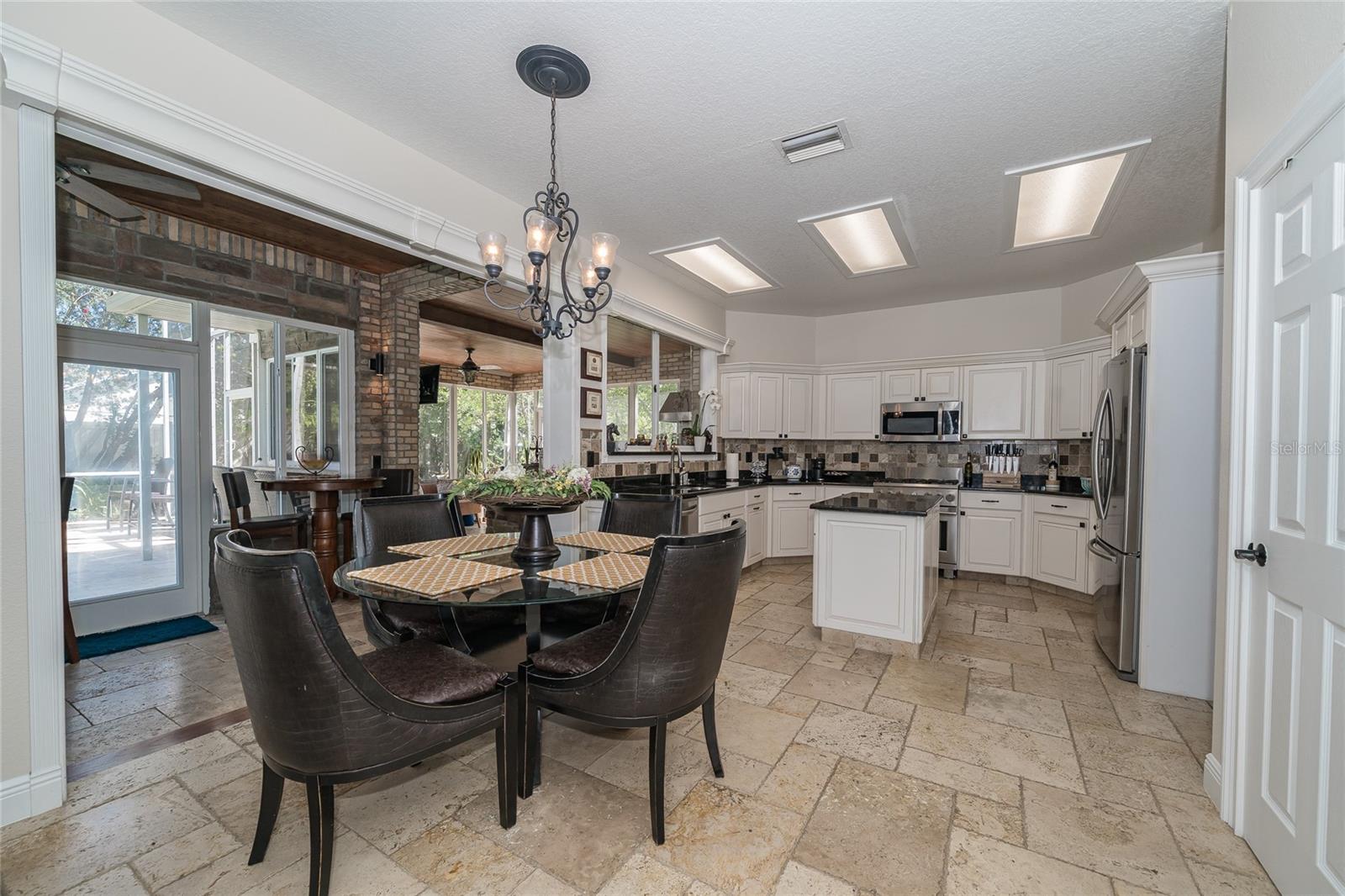 Image 30 of 94 For 10408 Riverburn Drive