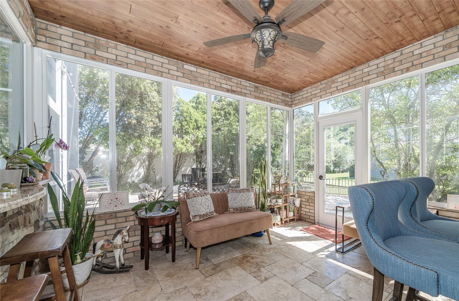 Image 37 of 94 For 10408 Riverburn Drive