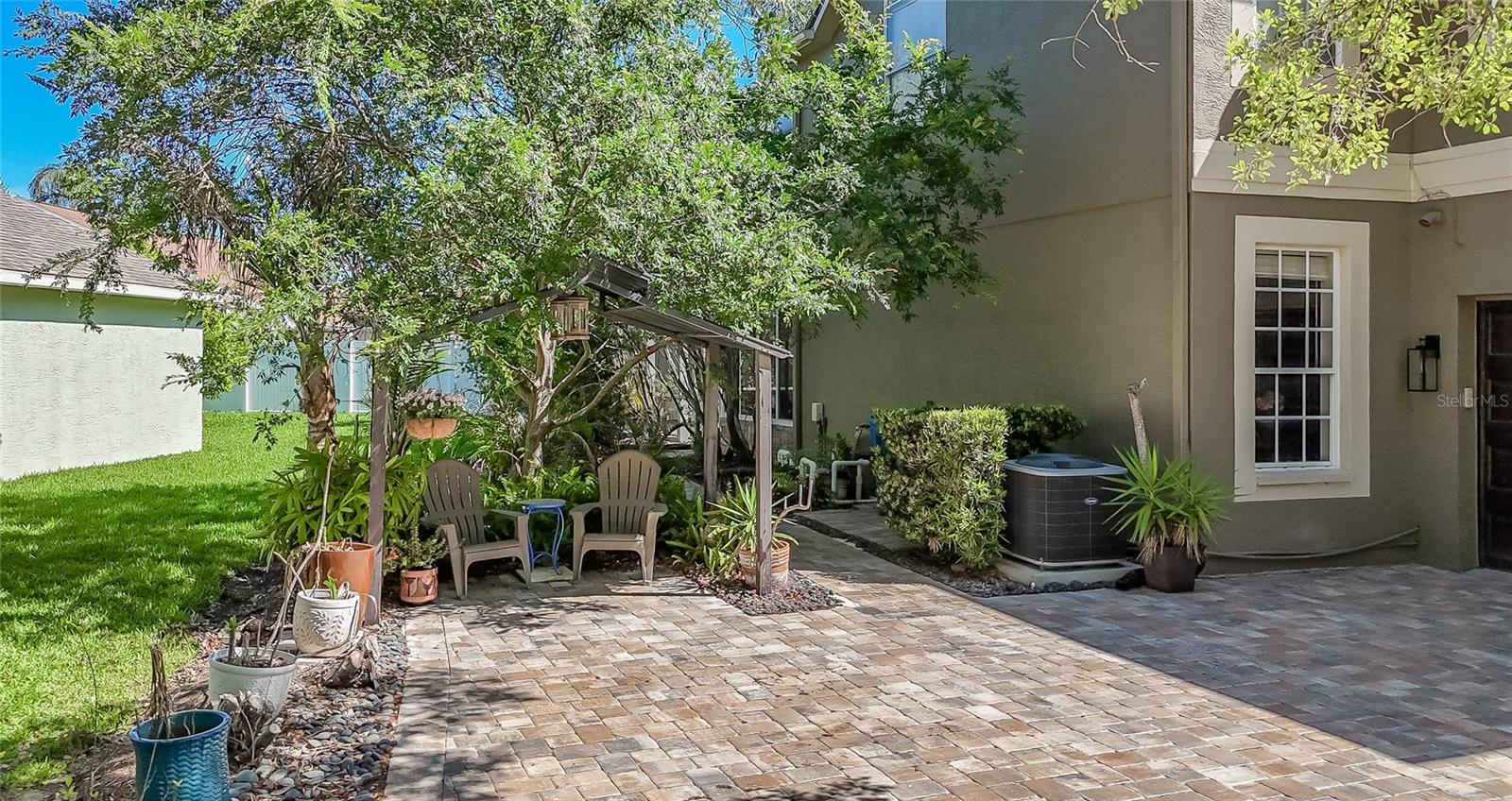 Image 4 of 94 For 10408 Riverburn Drive