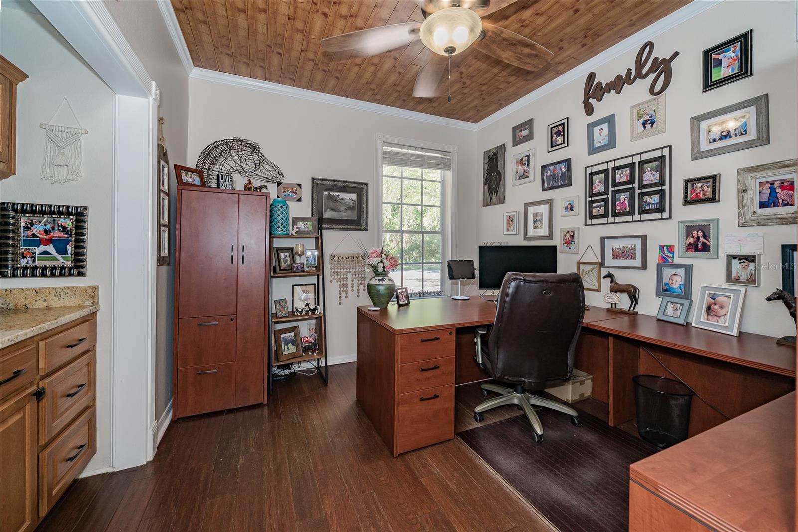 Image 44 of 94 For 10408 Riverburn Drive