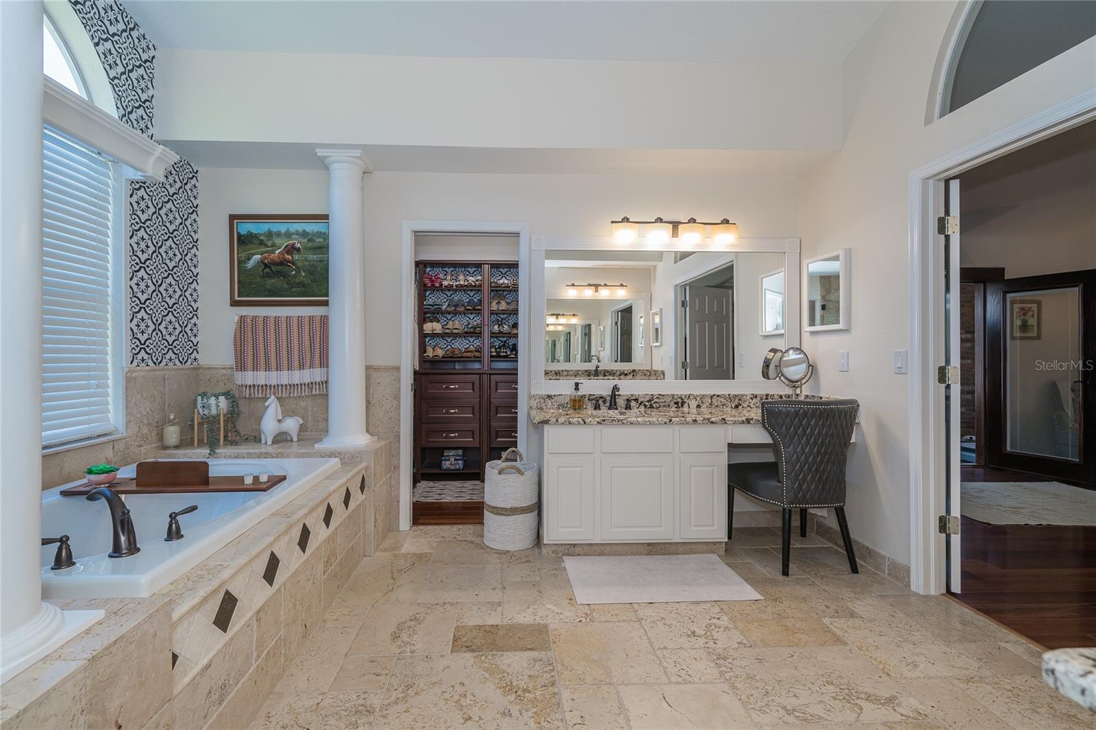 Image 65 of 94 For 10408 Riverburn Drive