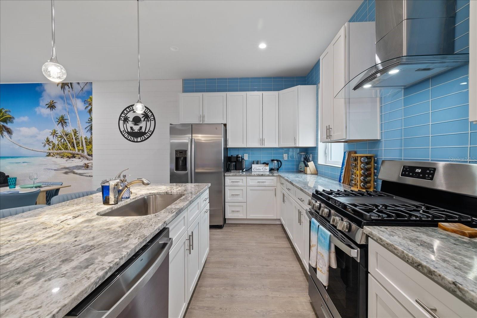 Image 16 of 54 For 623 Petit Way