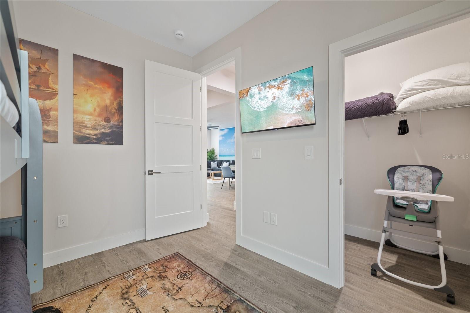 Image 24 of 54 For 623 Petit Way