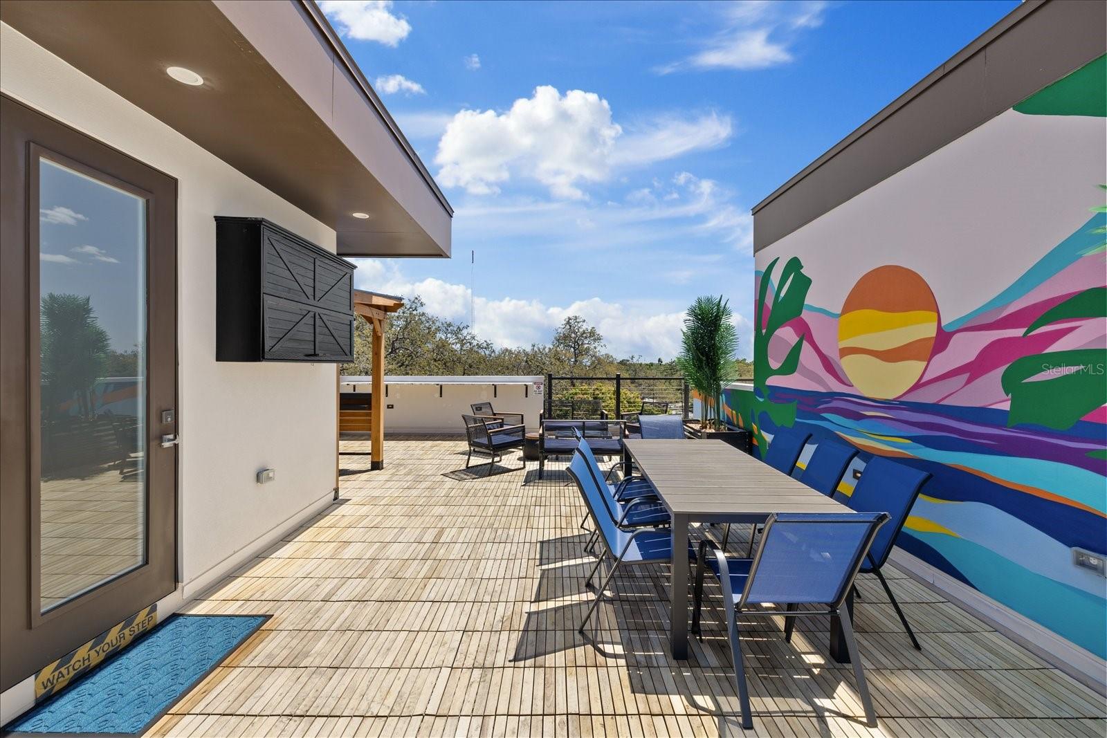 Image 3 of 54 For 623 Petit Way