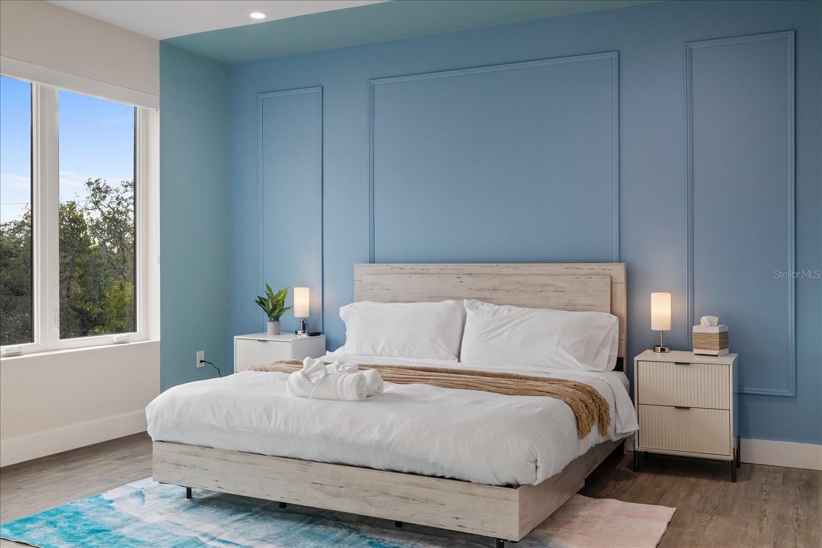 Image 35 of 54 For 623 Petit Way