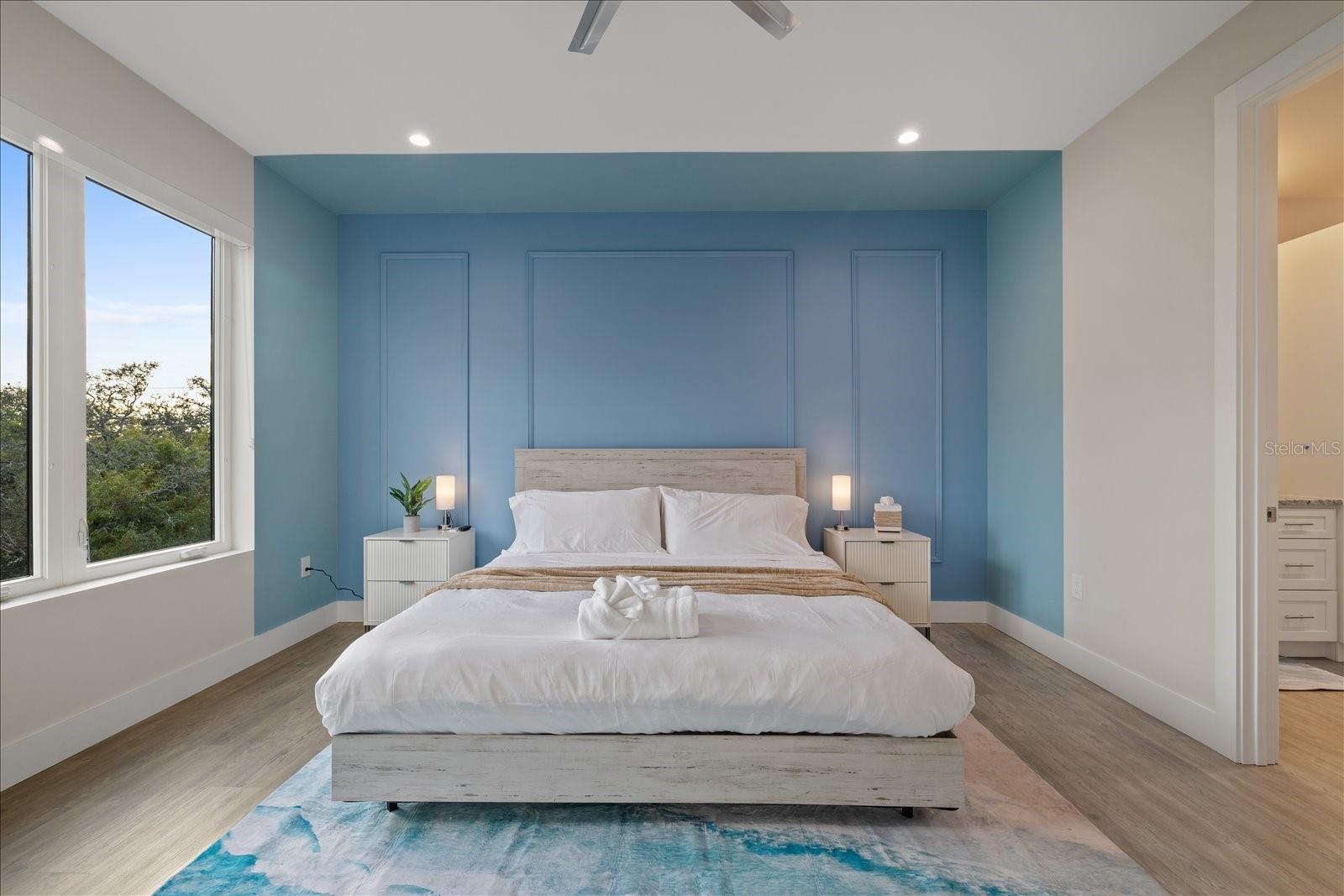 Image 38 of 54 For 623 Petit Way