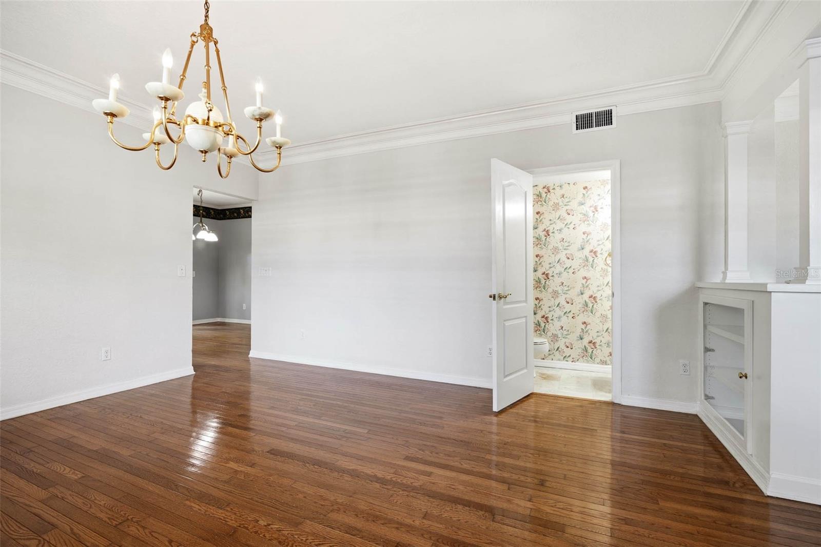 Image 40 of 46 For 3311 Hawthorne Road