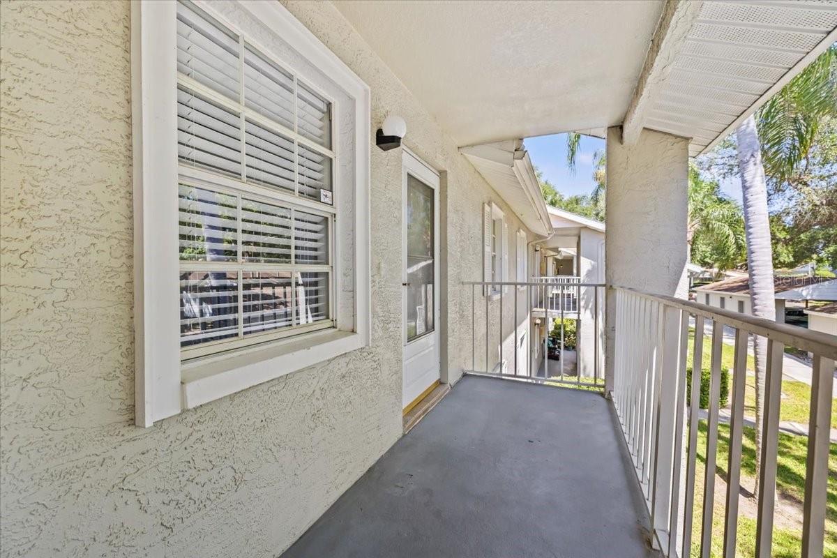 Image 4 of 29 For 1390 Oak Hill Drive 202