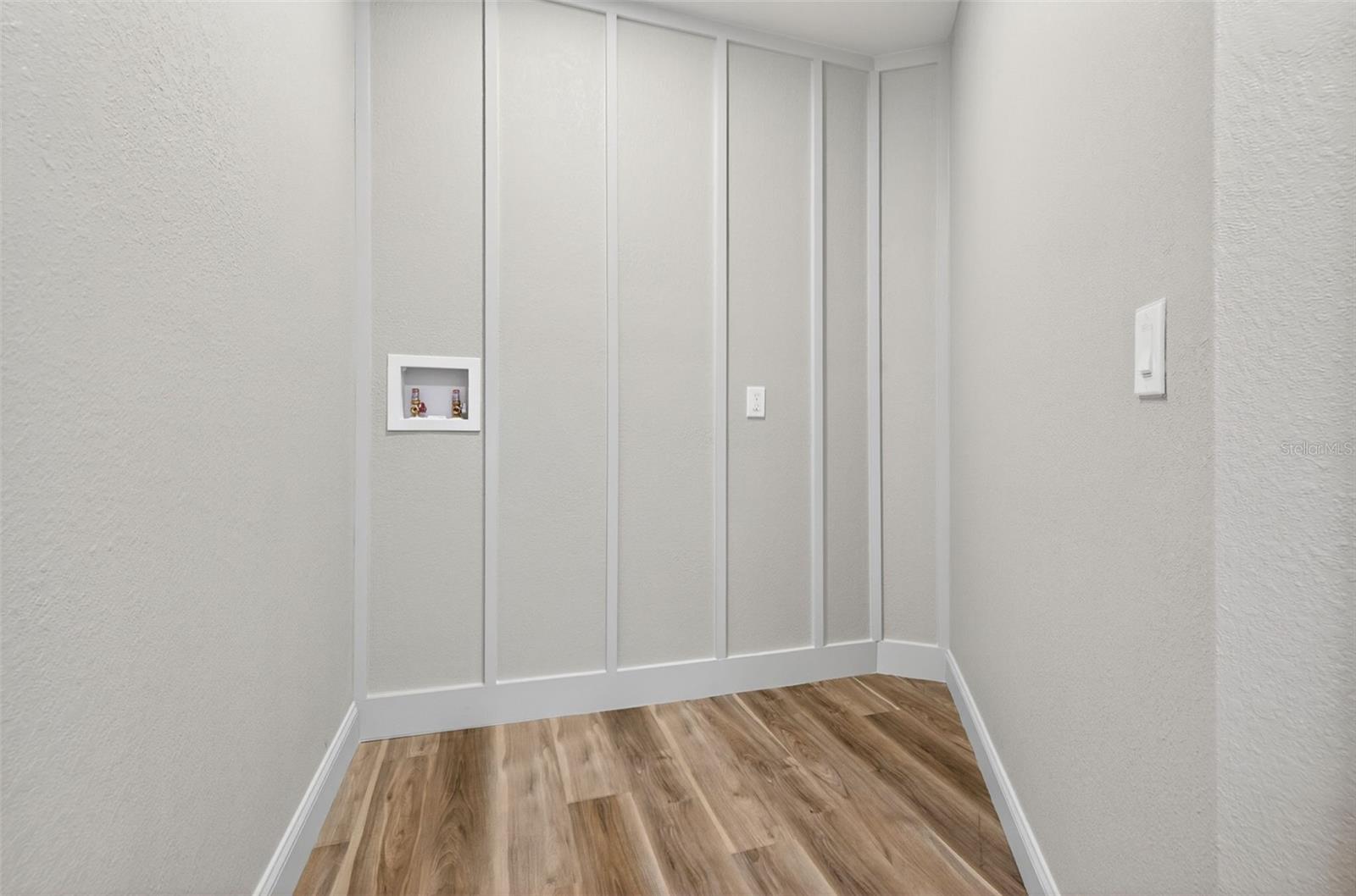 Listing photo id 35 for 1233 Eden Isle Drive Ne