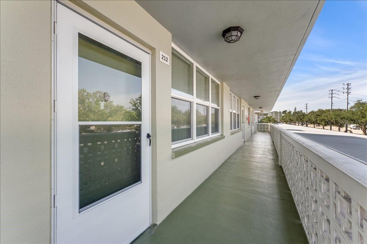 Details for 4885 1st Street Ne 212, ST PETERSBURG, FL 33703