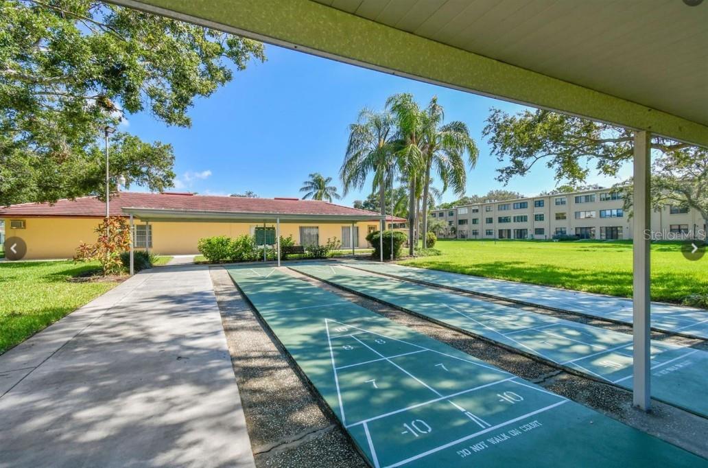 Listing photo id 42 for 4885 1st Street Ne 212