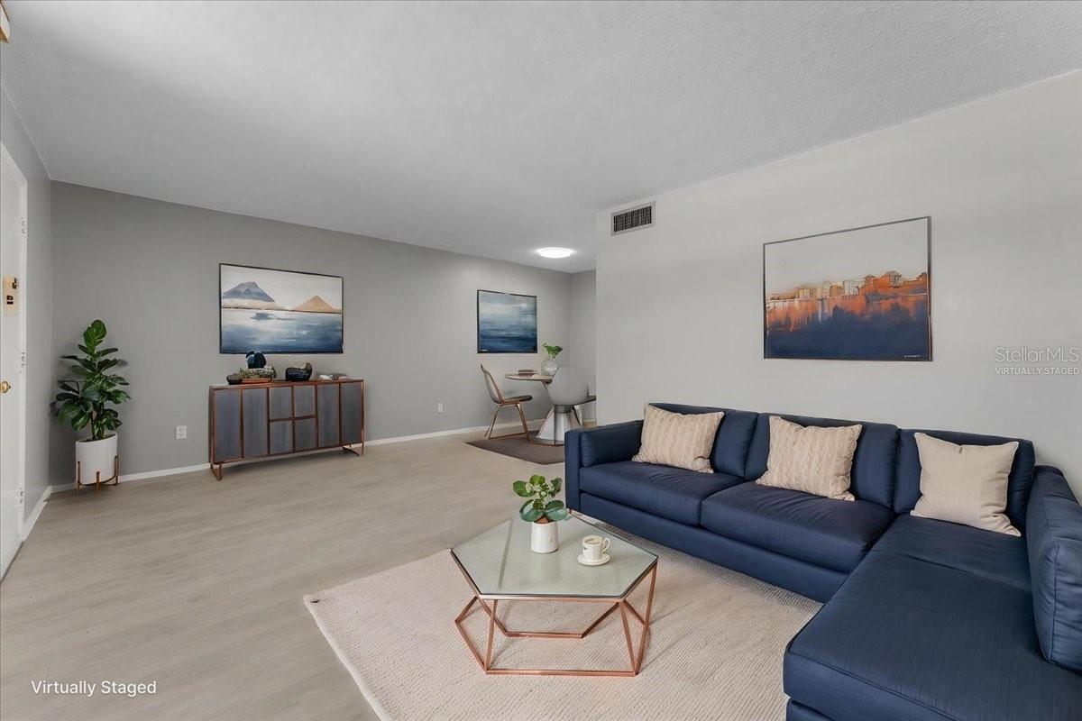 Listing photo id 4 for 4885 1st Street Ne 212