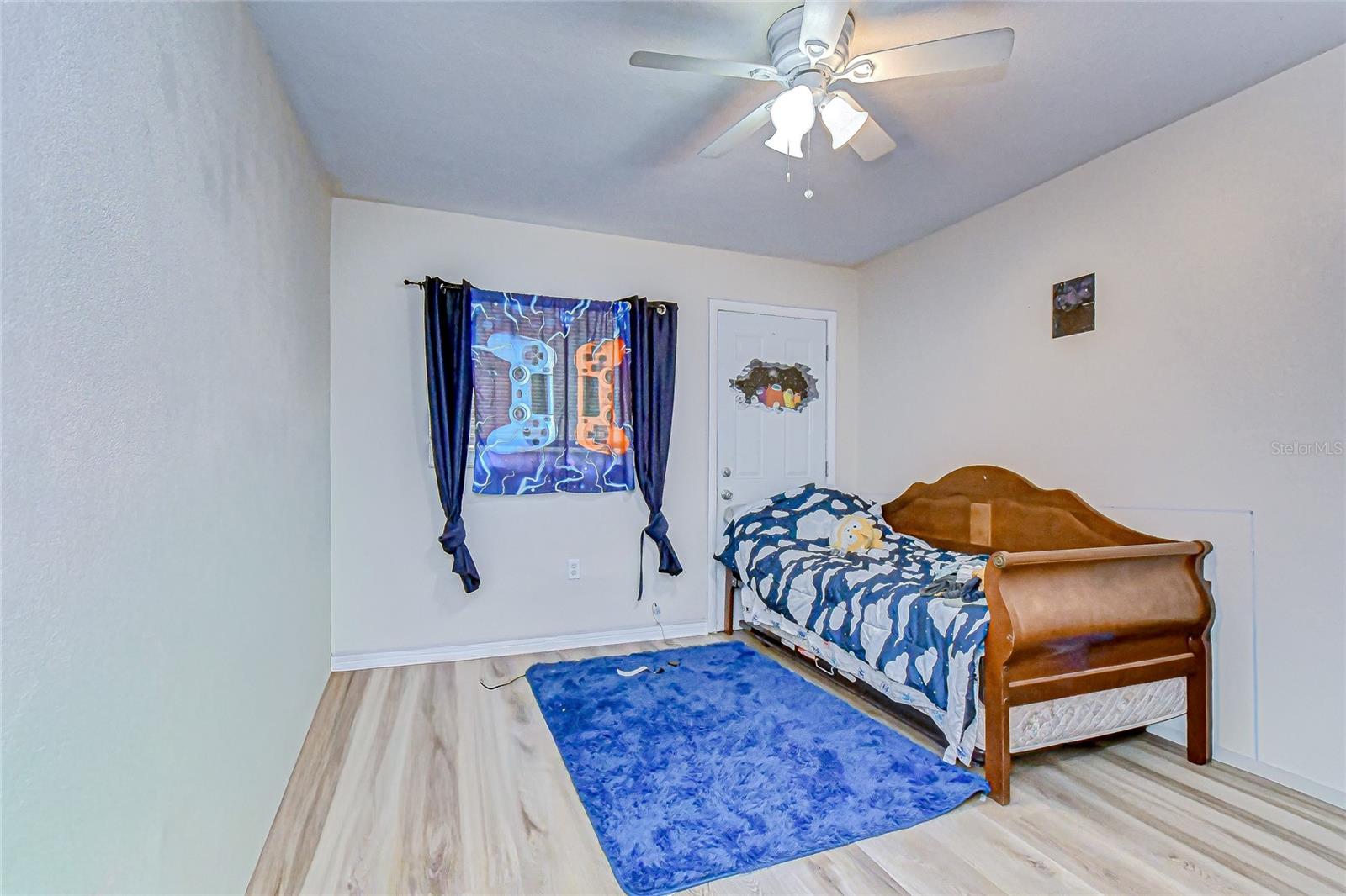 Image 12 of 17 For 5155 9th Avenue N 205