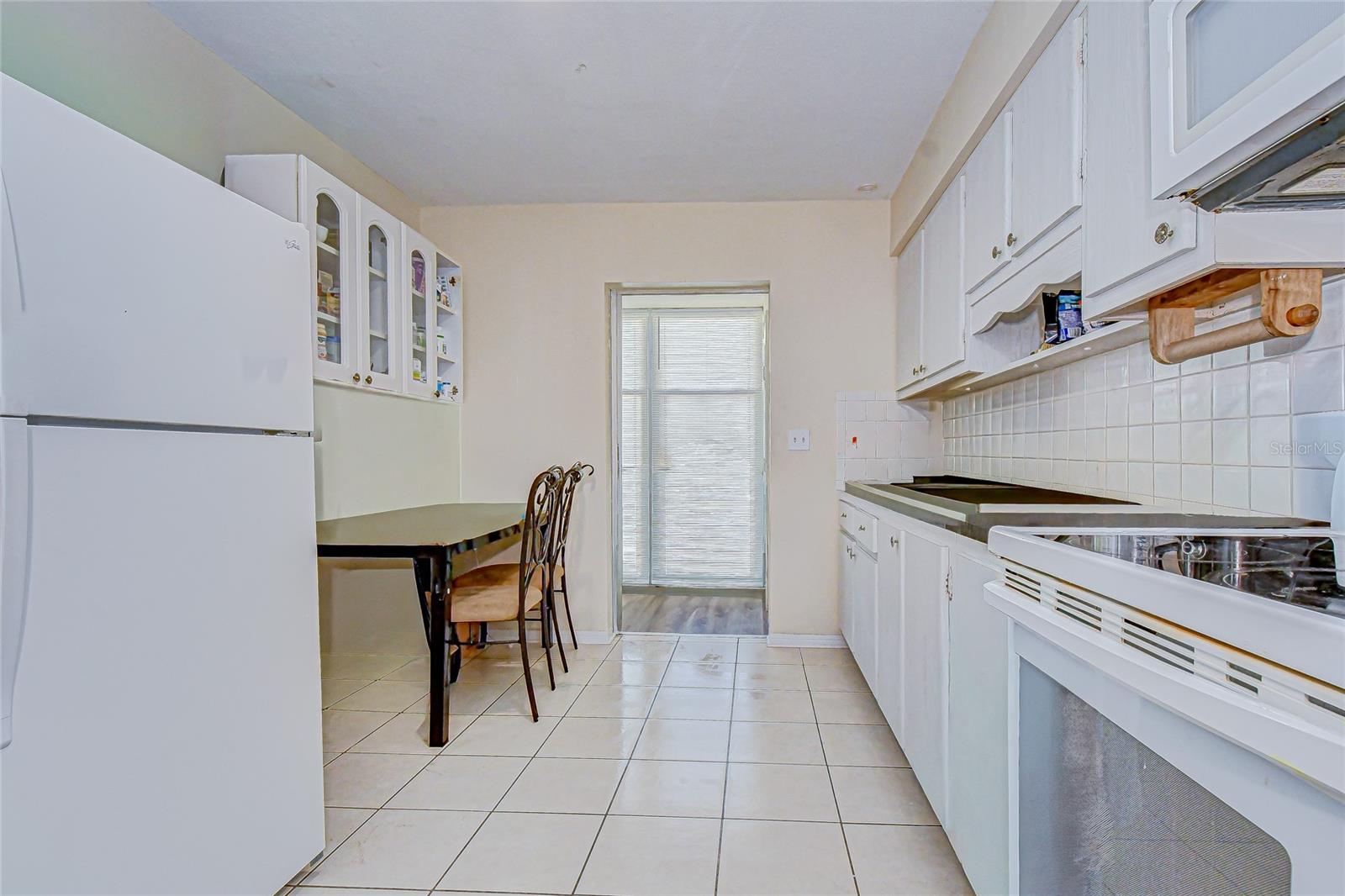 Image 7 of 17 For 5155 9th Avenue N 205