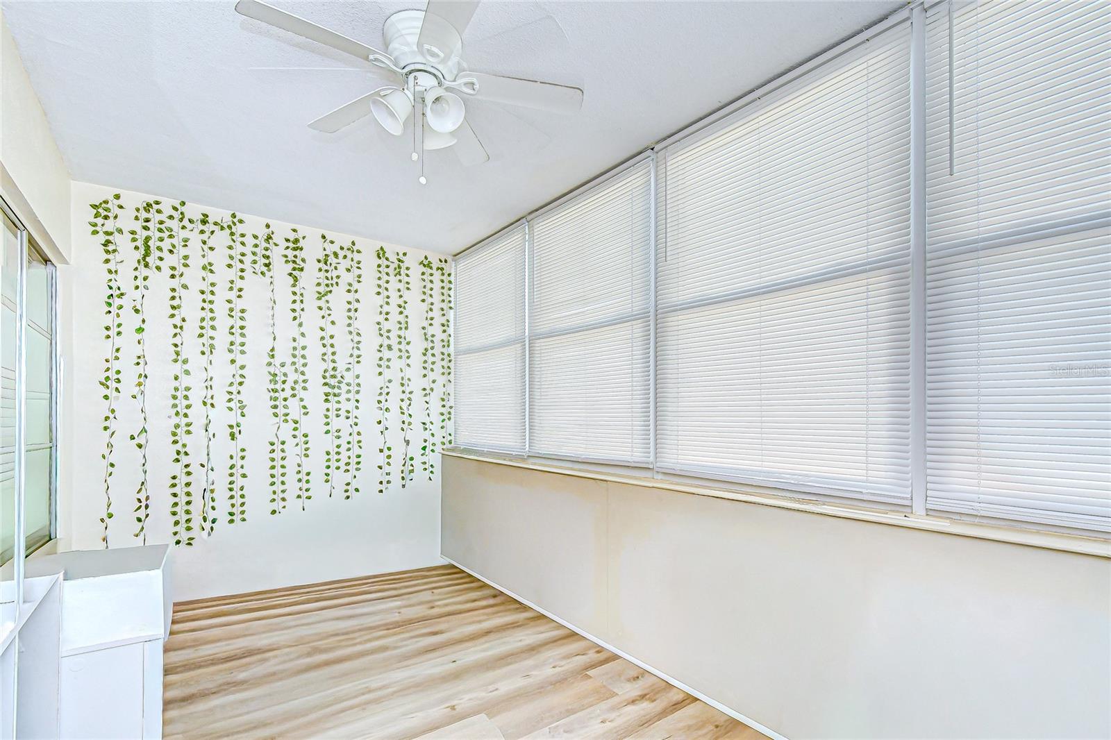 Image 8 of 17 For 5155 9th Avenue N 205