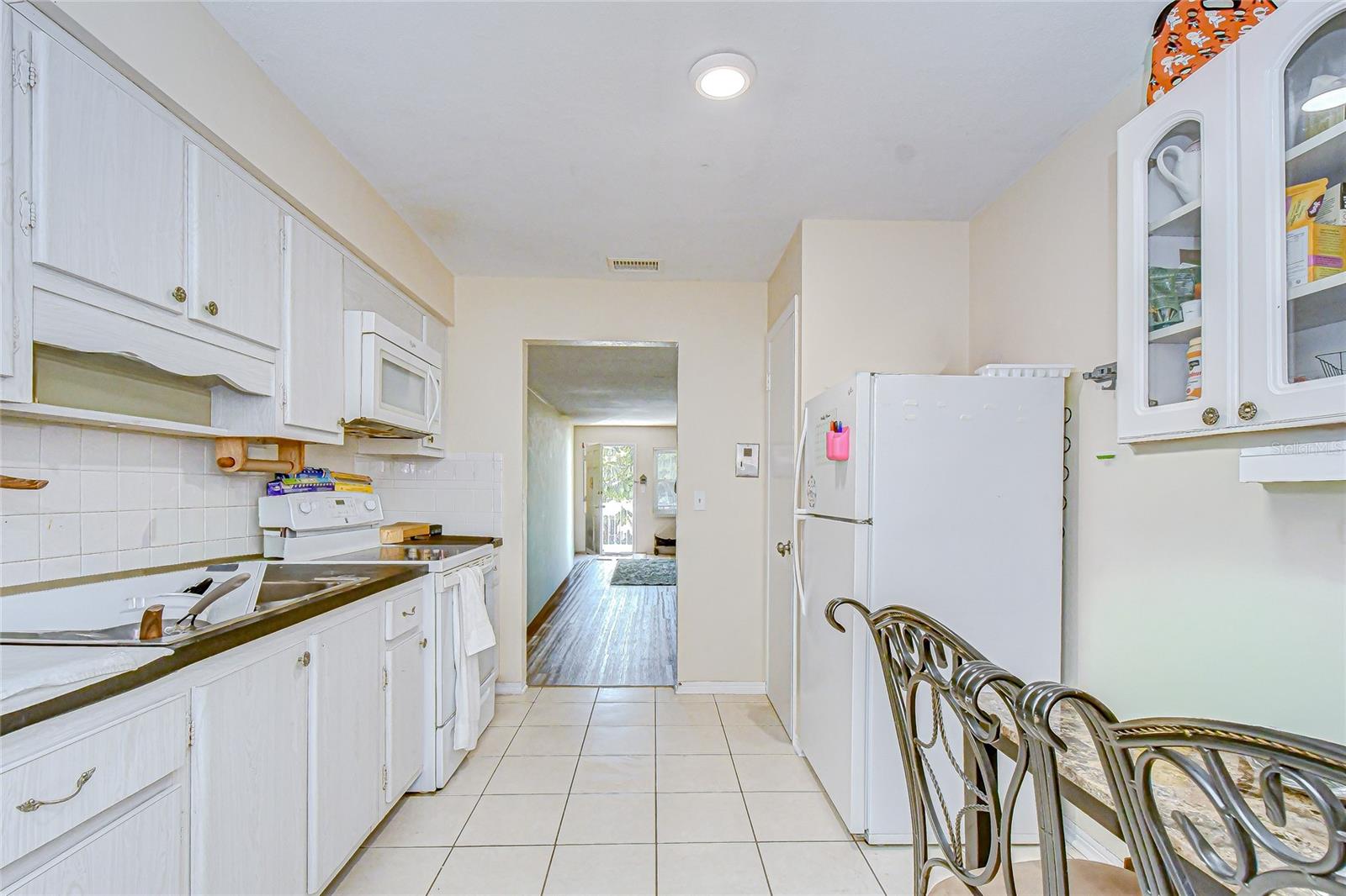 Image 9 of 17 For 5155 9th Avenue N 205