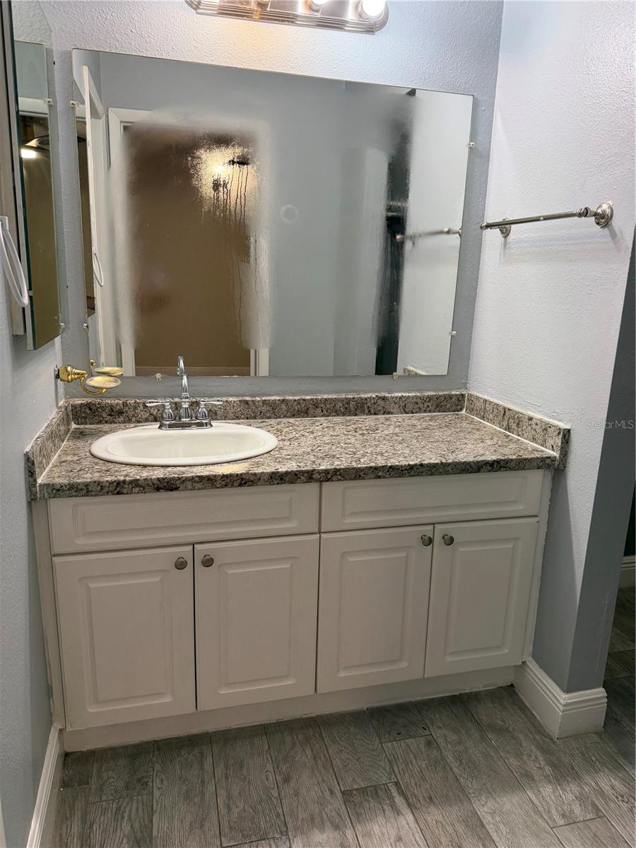 Image 17 of 25 For 7409 Abonado Road 7409