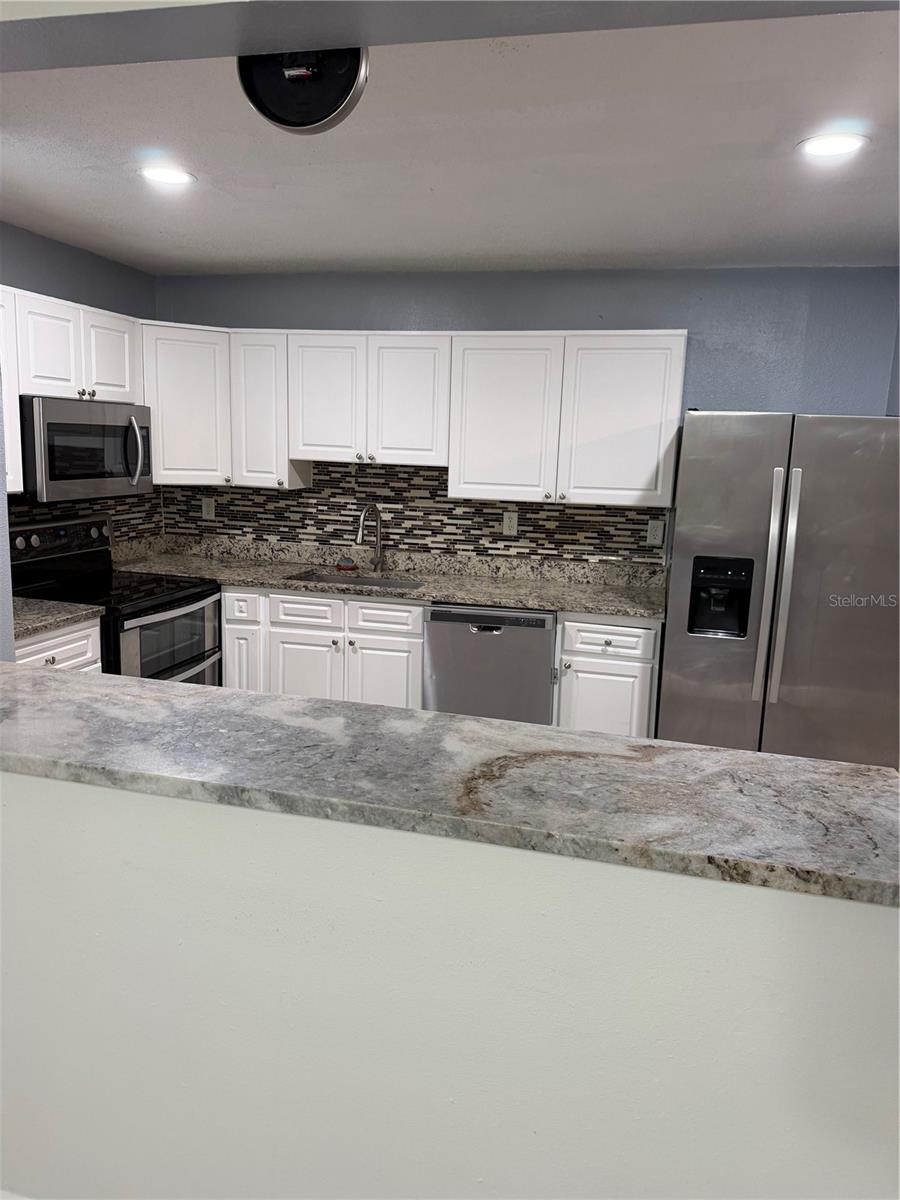 Image 4 of 25 For 7409 Abonado Road 7409