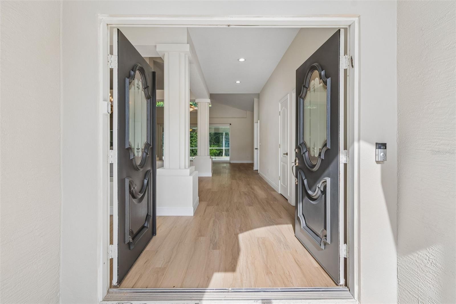 Image 11 of 47 For 19004 Saint Laurent Drive