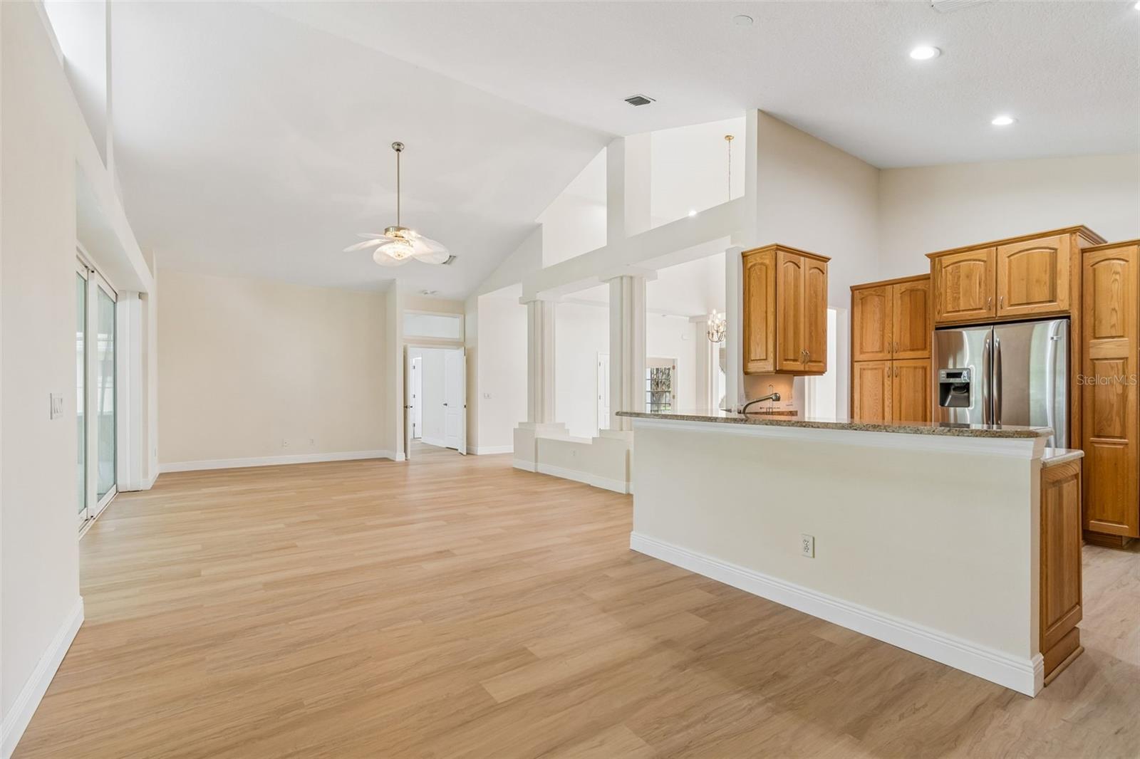 Image 23 of 47 For 19004 Saint Laurent Drive