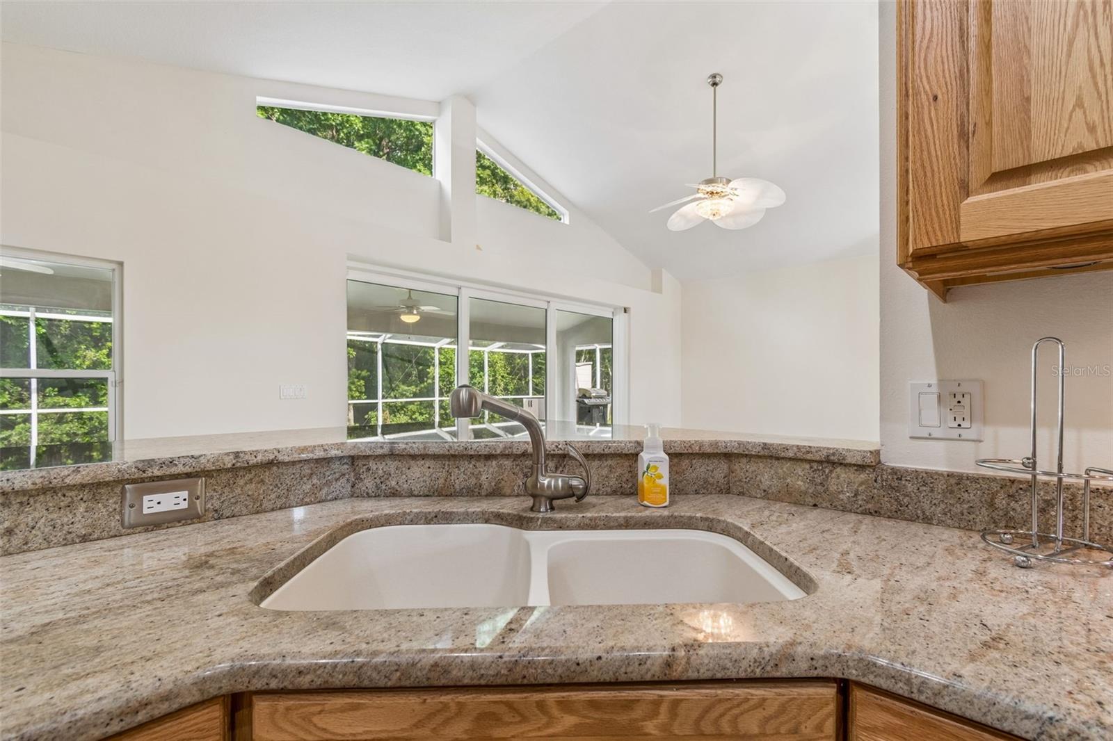 Image 24 of 47 For 19004 Saint Laurent Drive