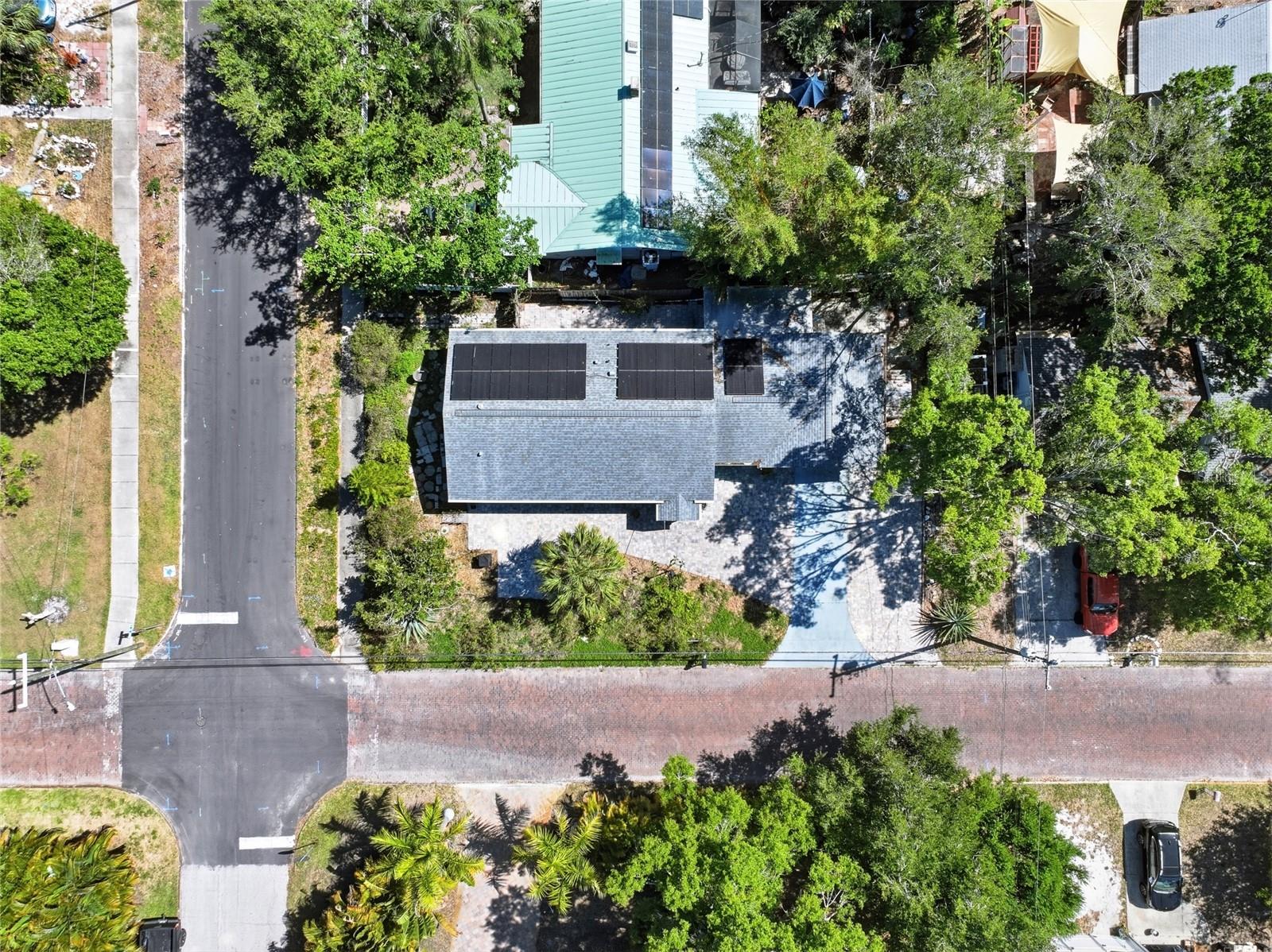 Image 33 of 38 For 4624 27th Avenue S