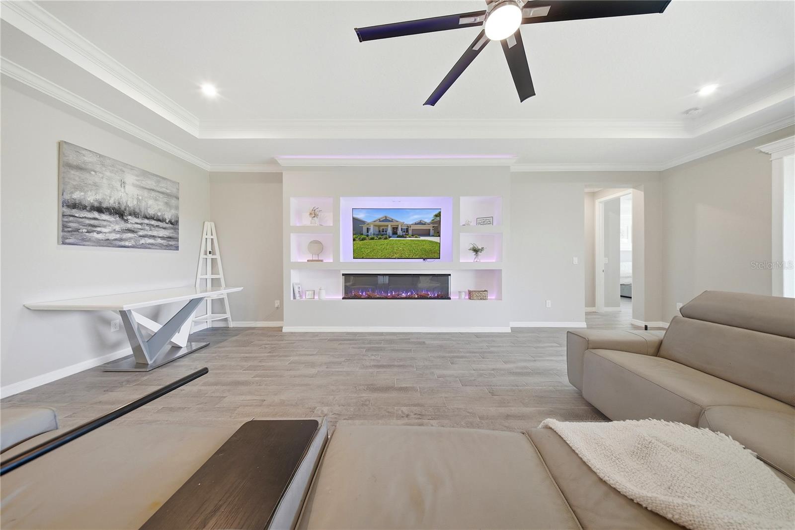 Image 14 of 63 For 7121 Bradbury Circle