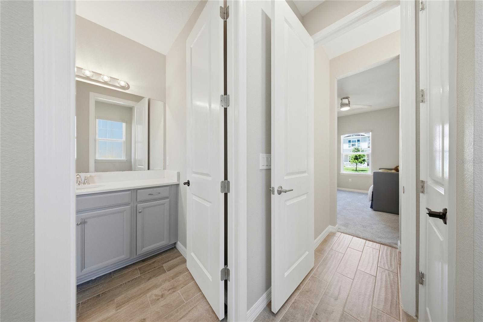 Image 30 of 63 For 7121 Bradbury Circle