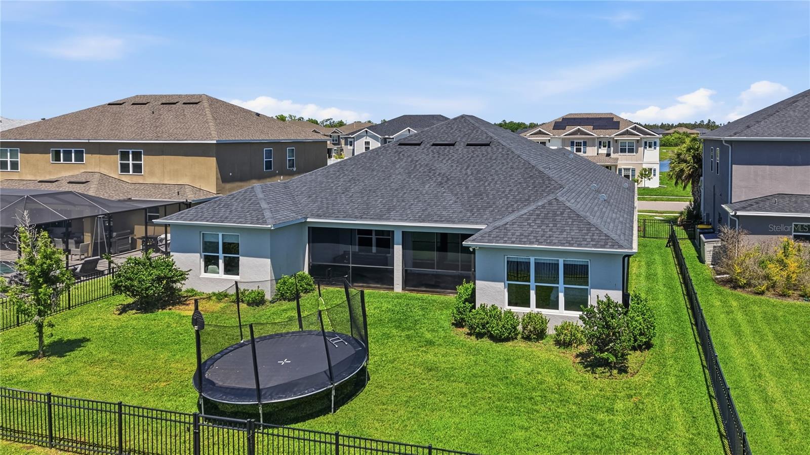 Image 53 of 63 For 7121 Bradbury Circle