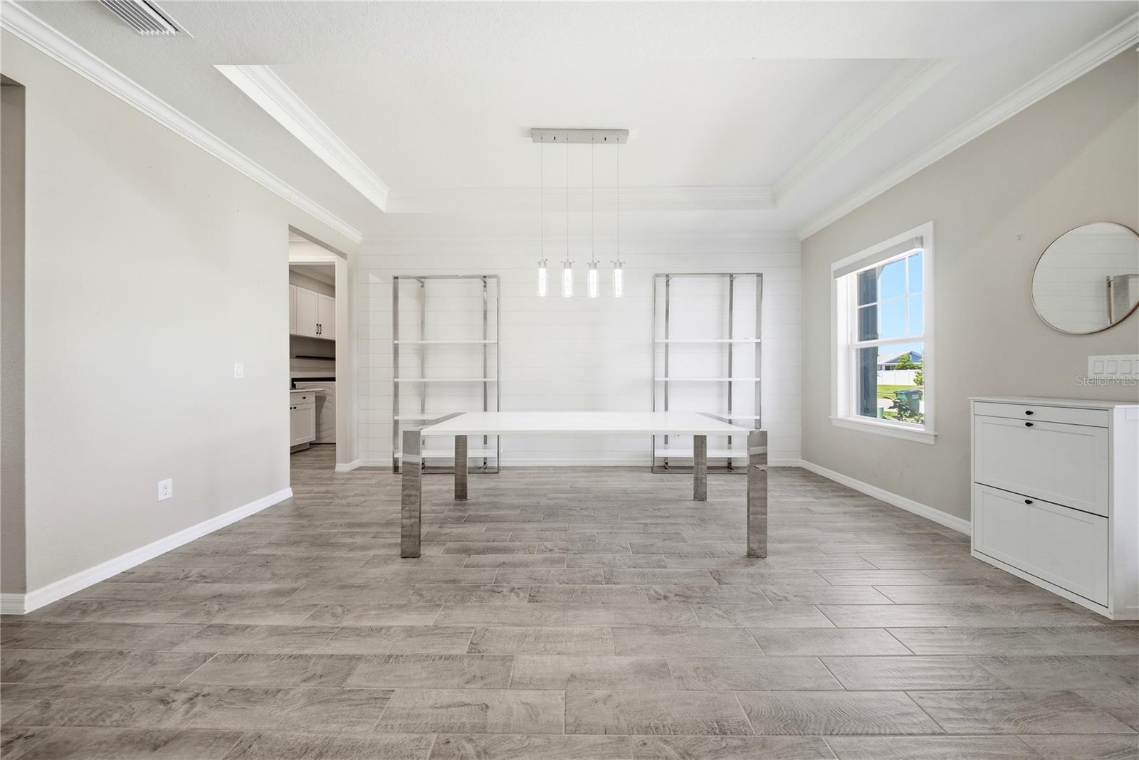 Image 8 of 63 For 7121 Bradbury Circle