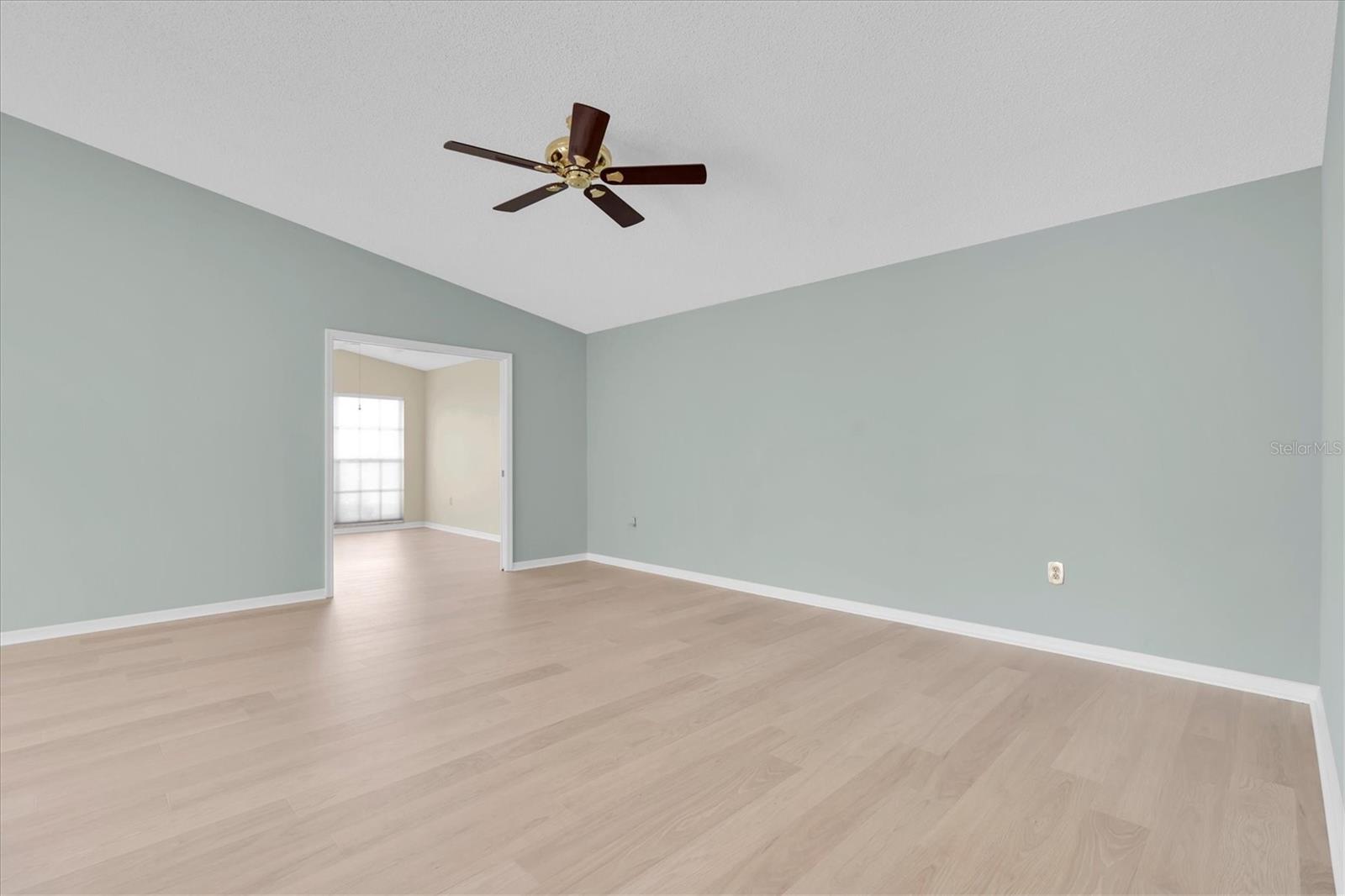 Image 6 of 38 For 2023 Nash Drive