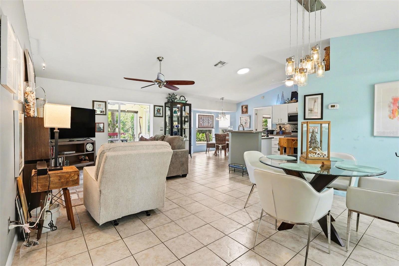 Image 13 of 25 For 3918 Luverne Street