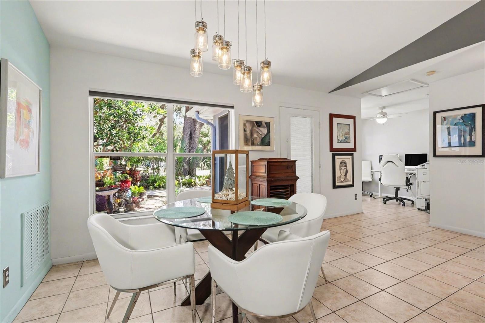 Image 14 of 25 For 3918 Luverne Street