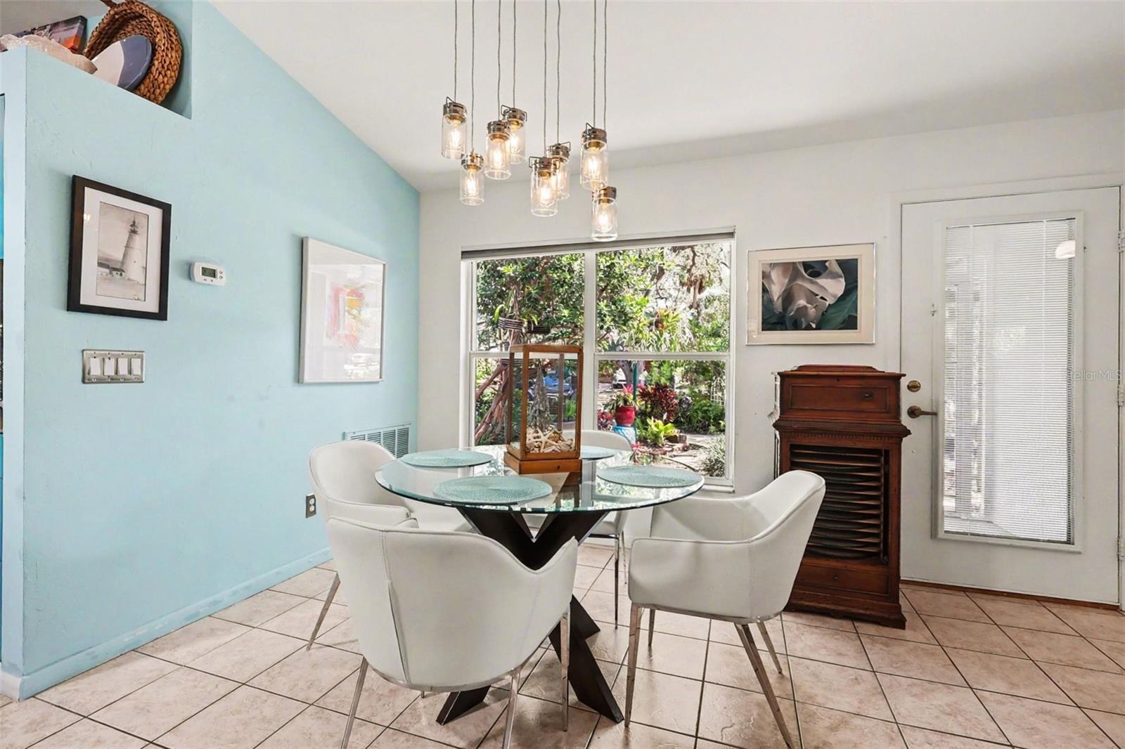 Image 15 of 25 For 3918 Luverne Street