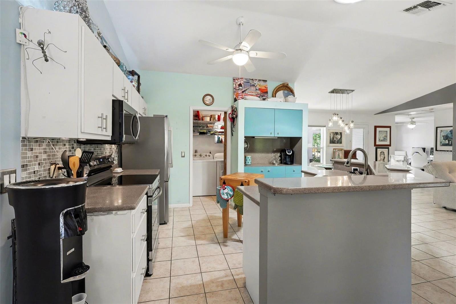 Image 4 of 25 For 3918 Luverne Street