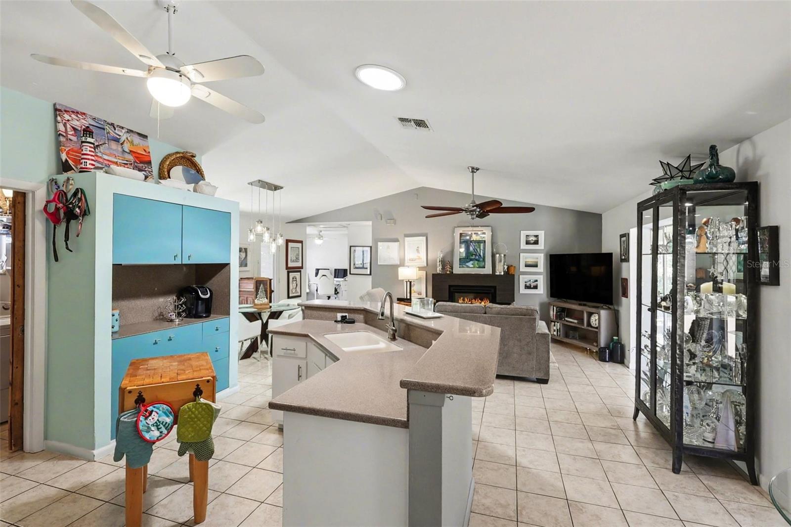 Image 7 of 25 For 3918 Luverne Street