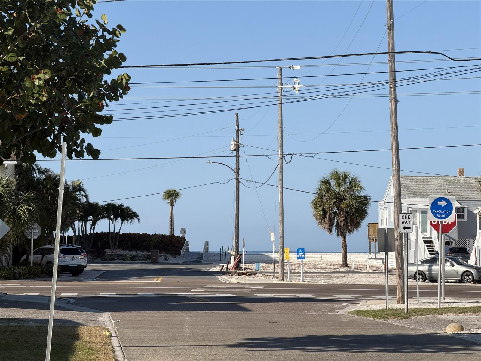 Image 8 of 24 For 100 Boca Ciega Drive