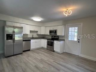 Image 2 of 14 For 917 Poinsettia Avenue