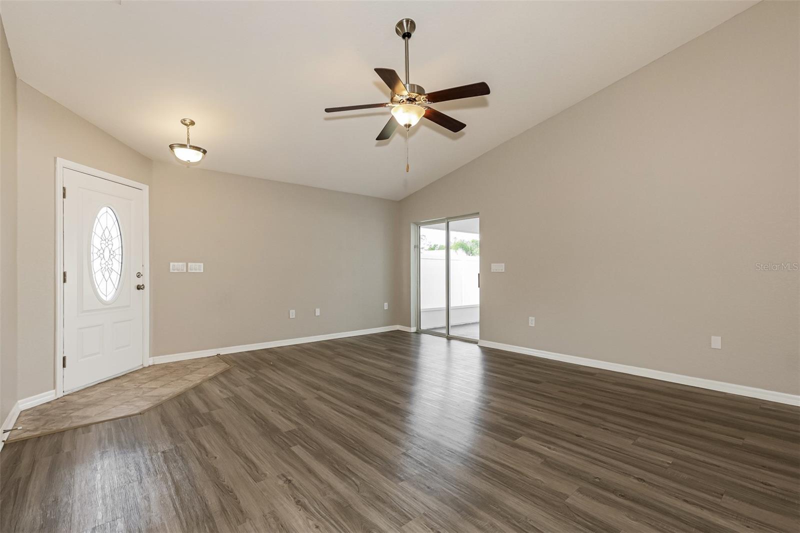 Image 3 of 16 For 4106 Sundance Place Loop