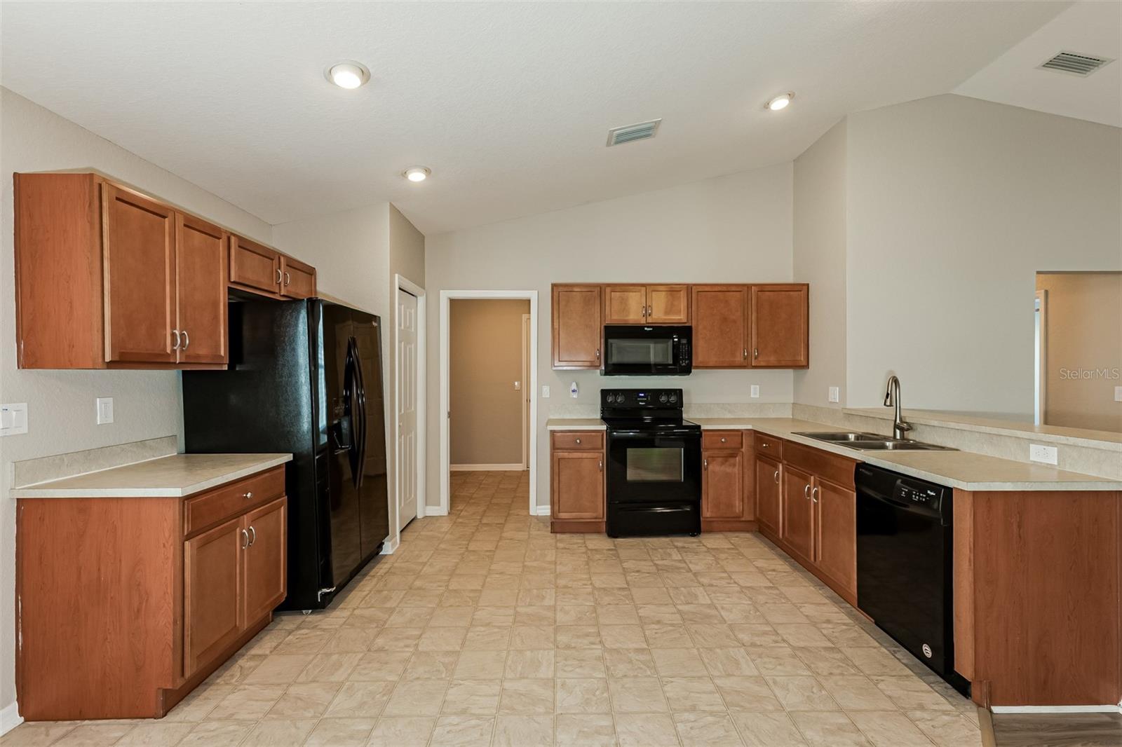 Image 7 of 16 For 4106 Sundance Place Loop