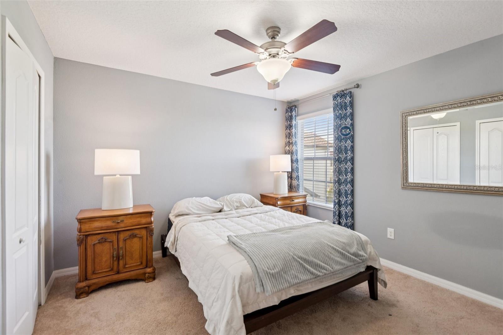 Image 27 of 42 For 12010 Lake Boulevard