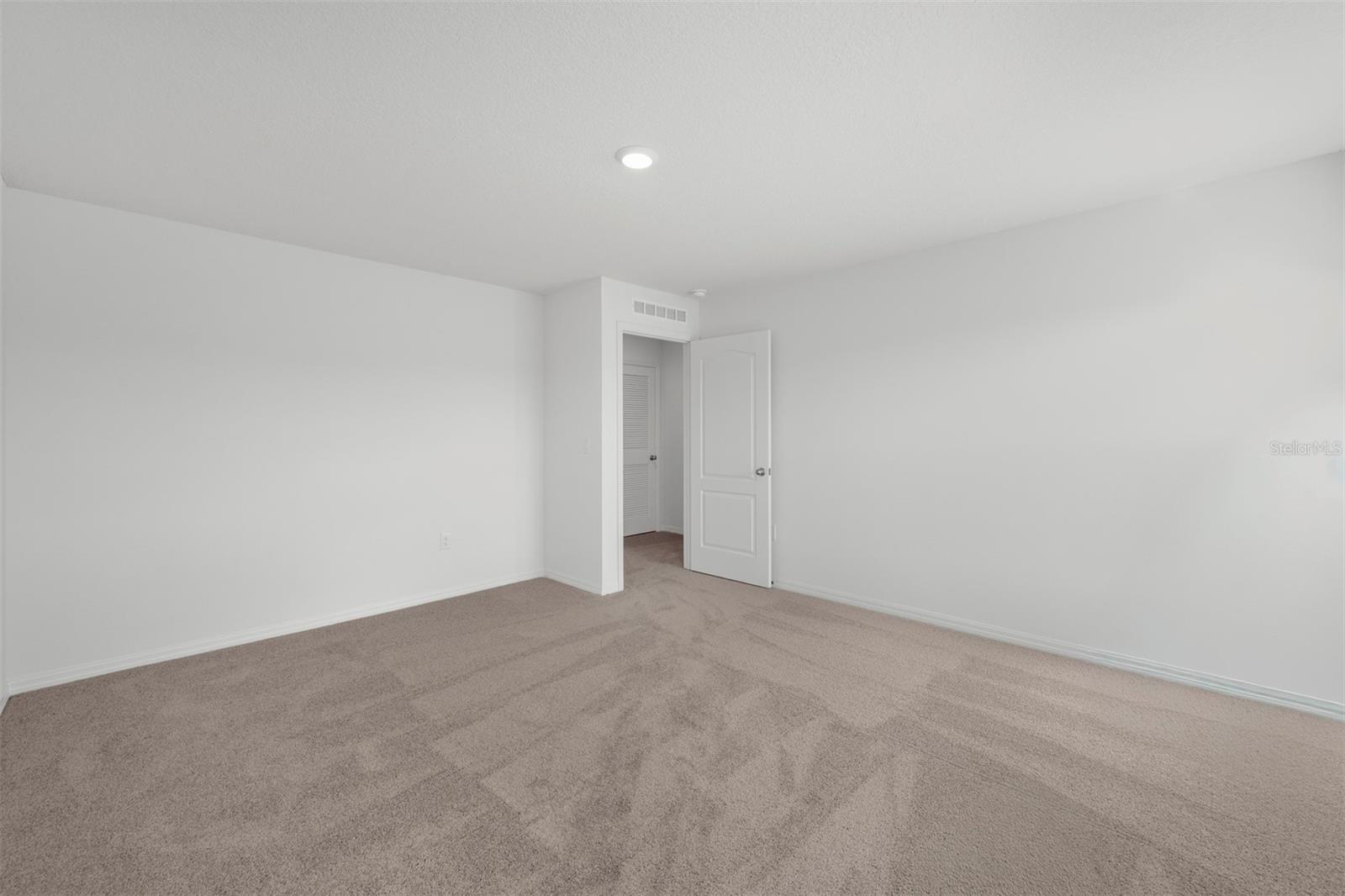 Image 13 of 31 For 1783 White Elephant Loop