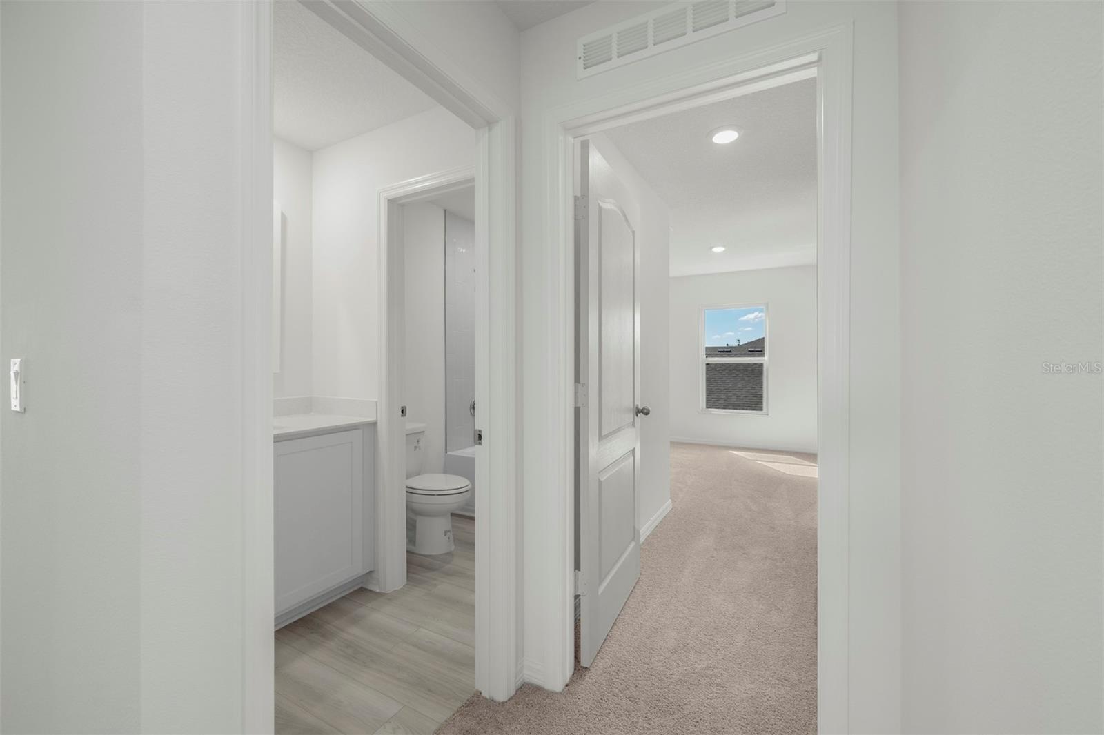 Image 21 of 31 For 1783 White Elephant Loop