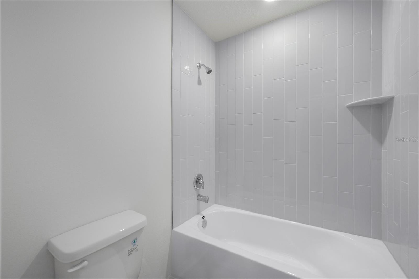 Image 24 of 31 For 1783 White Elephant Loop