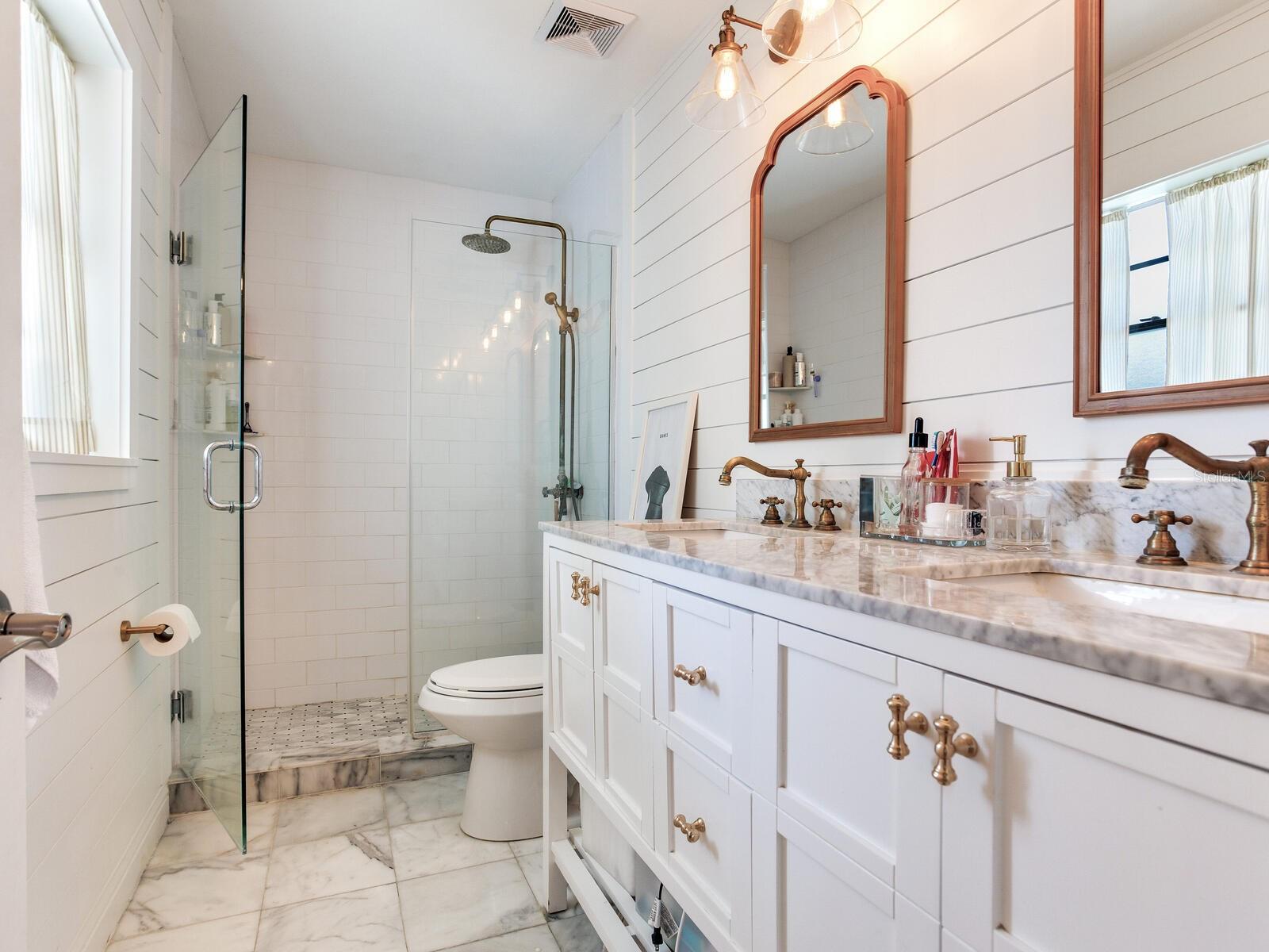 Image 38 of 49 For 6118 Elkins Avenue