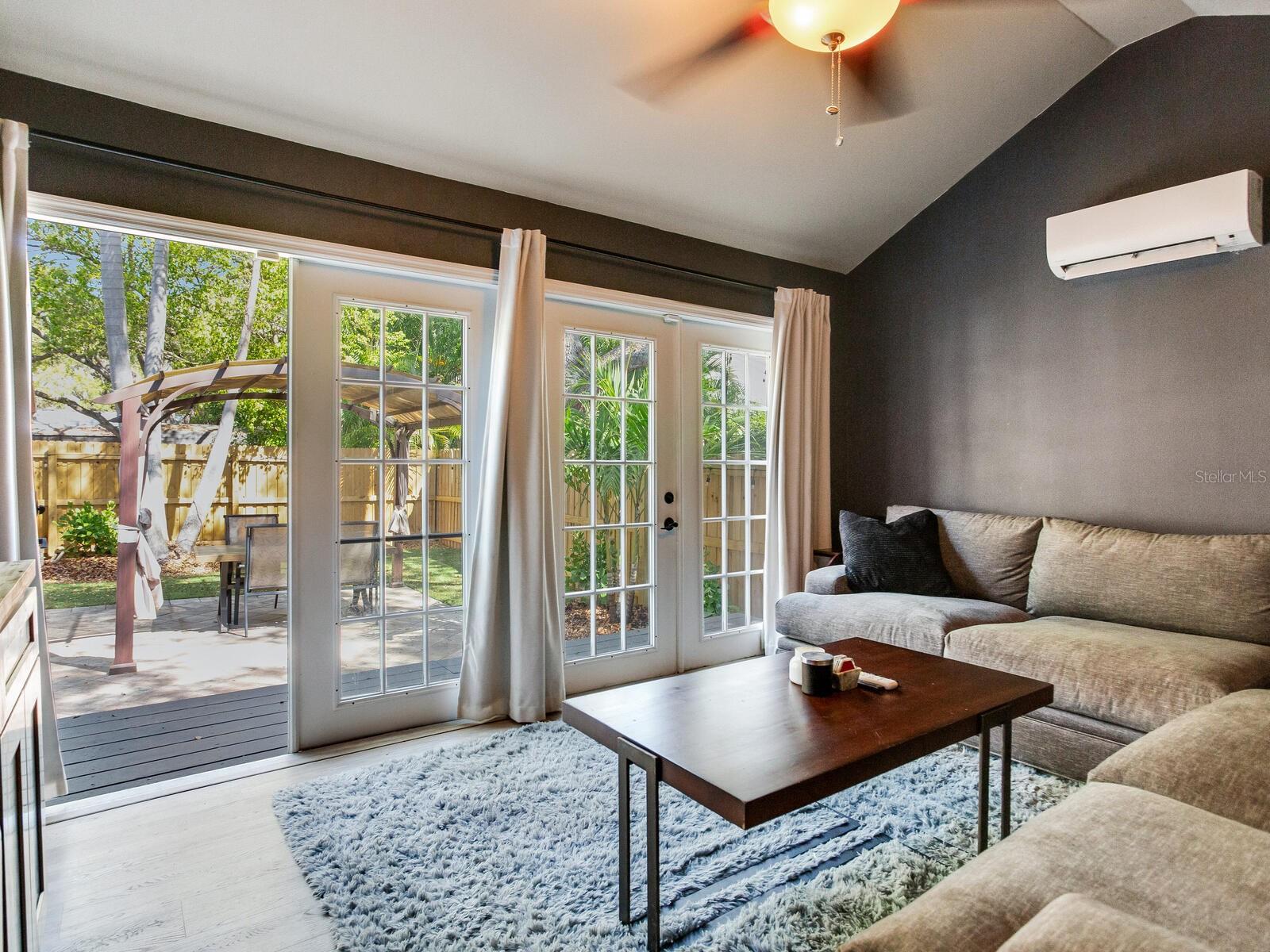 Image 46 of 49 For 6118 Elkins Avenue