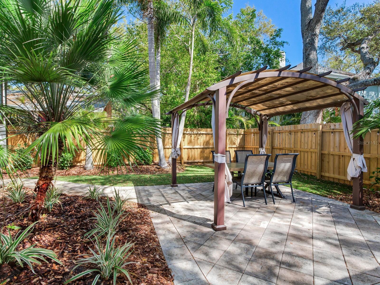 Image 47 of 49 For 6118 Elkins Avenue